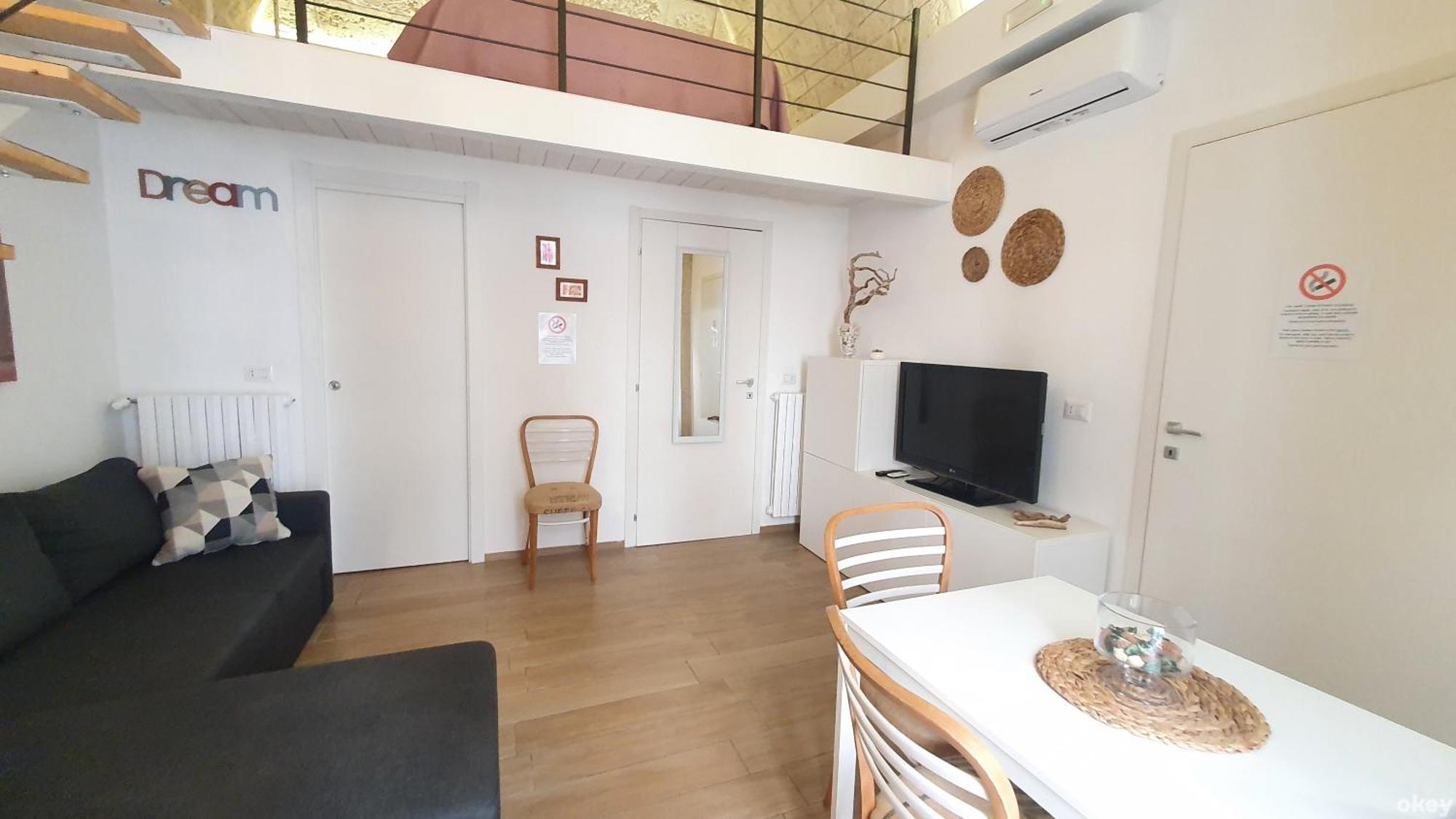 Central Station Apartments - Bari Centro Экстерьер фото
